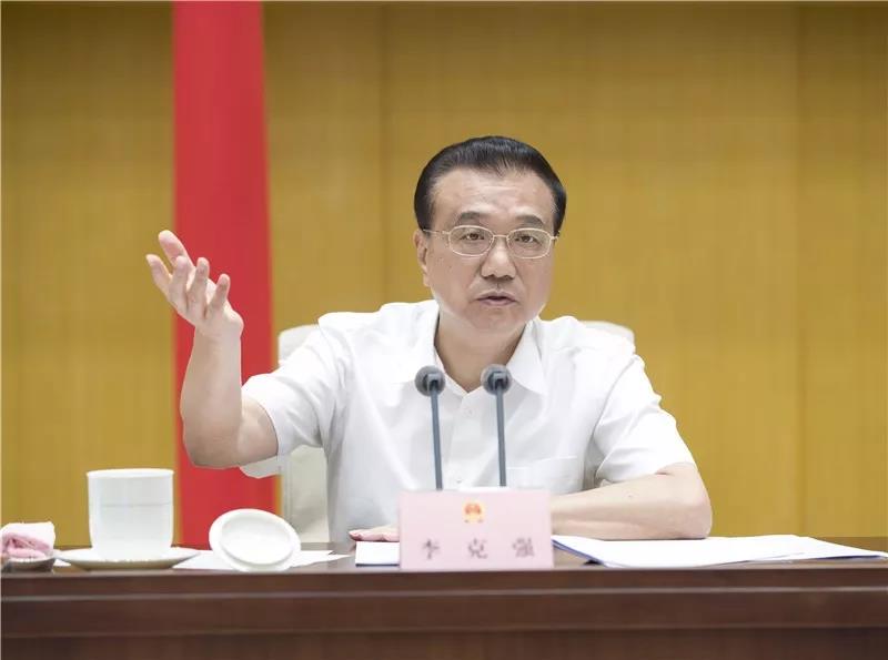 李克强：五年内，发明专利审查周...